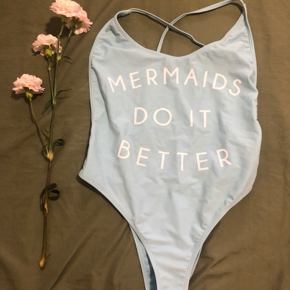 One piece bathing suit